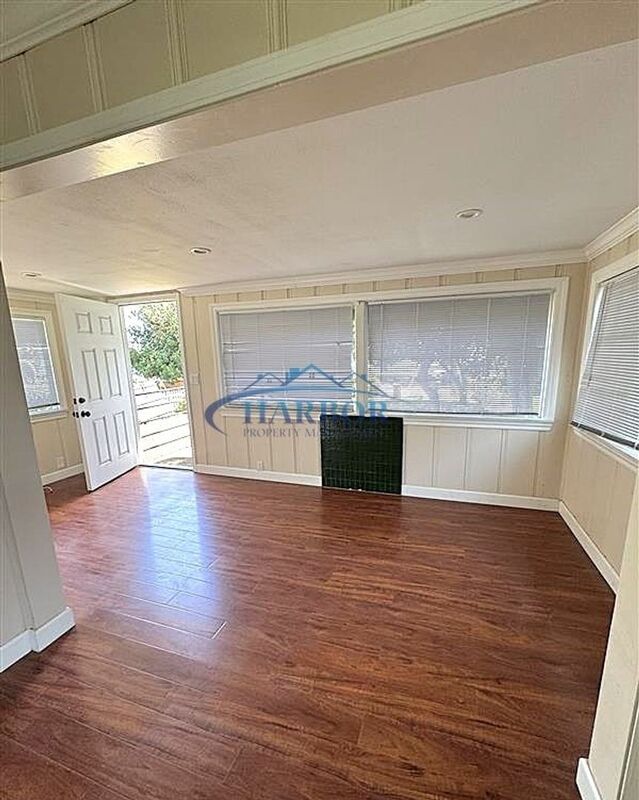 Building Photo - 680 W Paseo Del Mar