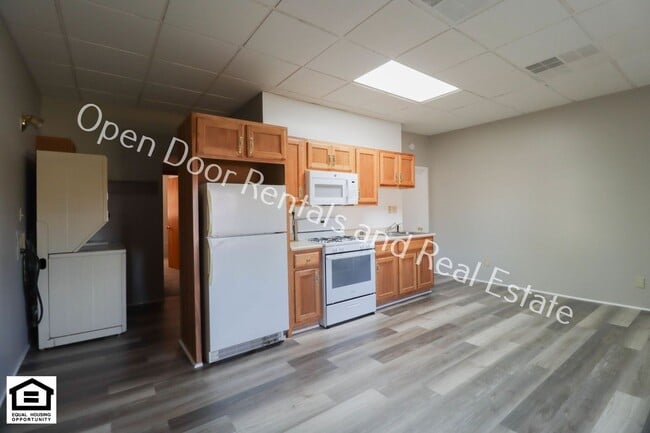 Foto del edificio - 255 S Wayne St