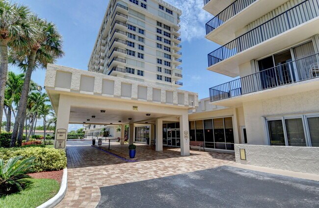 Foto del edificio - 2121 N Ocean Blvd