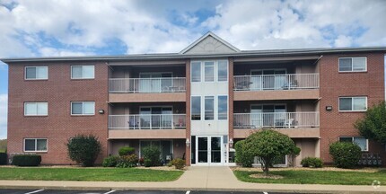 Building Photo - 220 Independence Ln