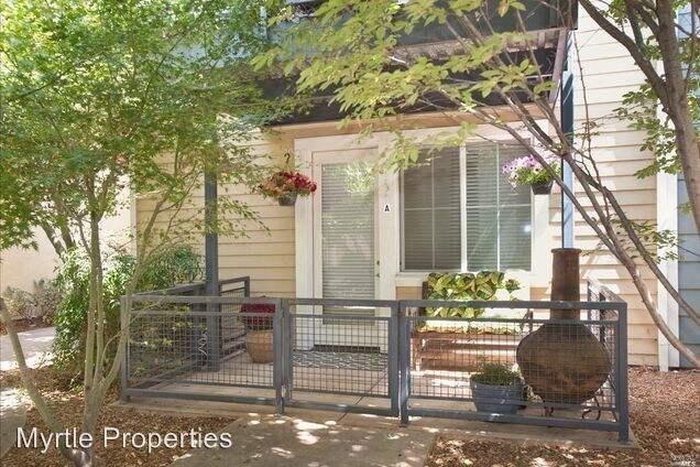 Primary Photo - 2330 Chanate Rd