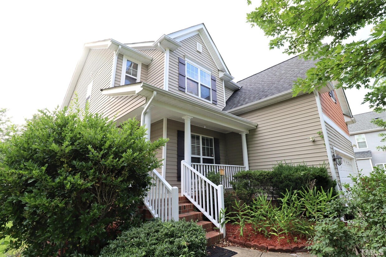 304 Farrow Glen Loop, Cary, NC 27519 House Rental in Cary, NC
