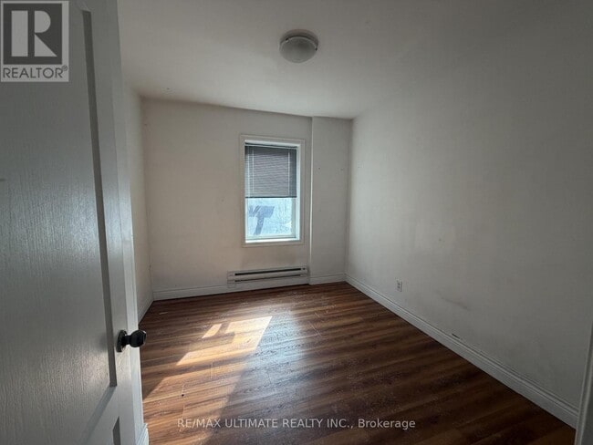 Building Photo - 310 Brunswick Ave