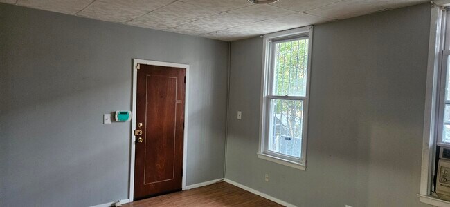 Foto del edificio - 4528 Brown St