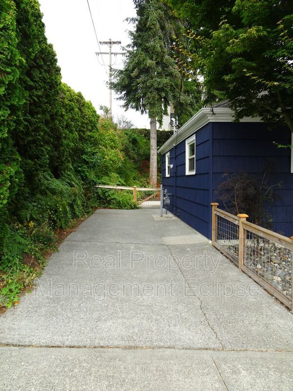 Foto del edificio - 410 6th Ave S