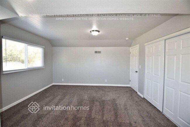 Building Photo - 3909 Smithfield Way