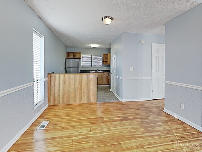 Building Photo - 2851 Forest Wood Dr