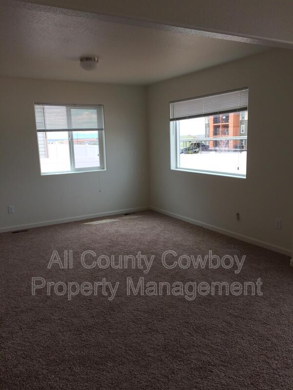 Building Photo - 4041 Little Moon Trail