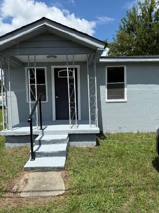 Building Photo - 1231 Walcott St