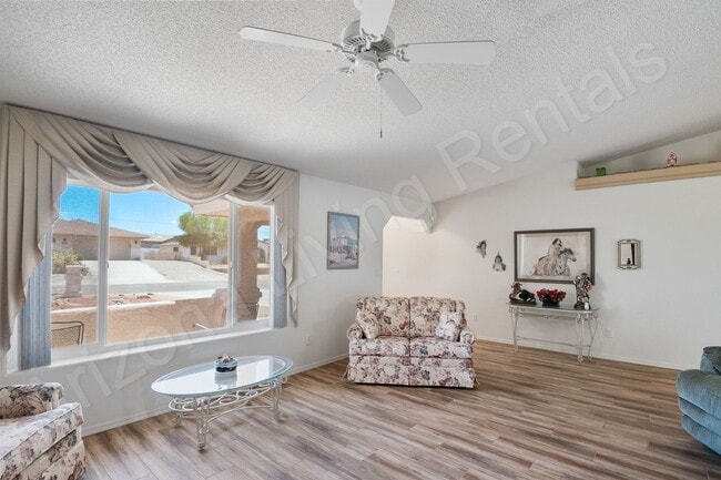 Building Photo - FURNISHED AVAILABLE OCTOBER 2025 - MAY 2026