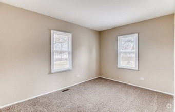 Building Photo - 1380 Alberta Ct