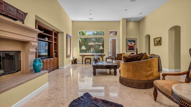 Foto del edificio - 46710 Bradshaw Trail