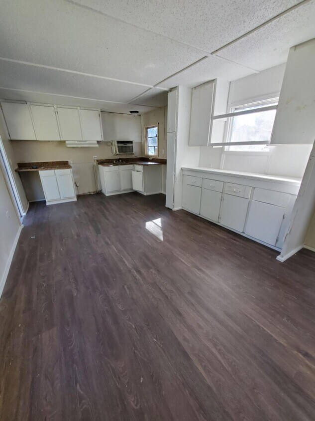 Foto principal - 882 E Chestnut Ave