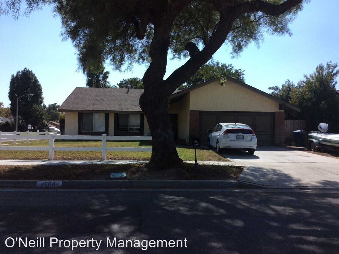 Primary Photo - 4004 Grimsby Ln