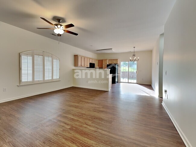 Building Photo - 300 Pemaquid Ct