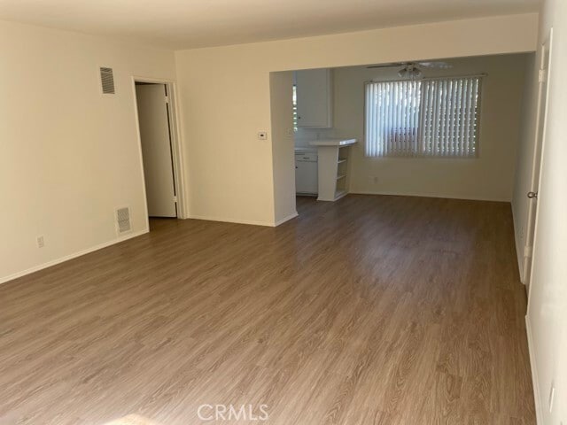 Building Photo - 630 San Vicente Blvd
