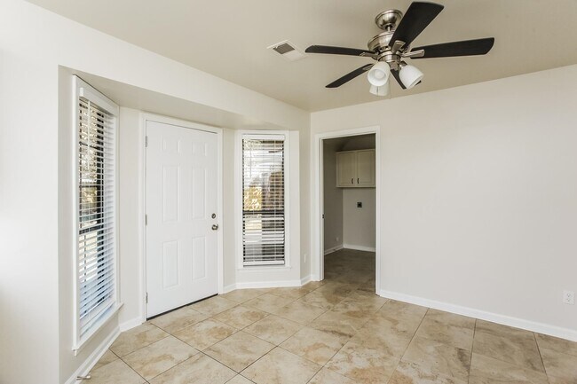 Building Photo - 4461 Green Creek