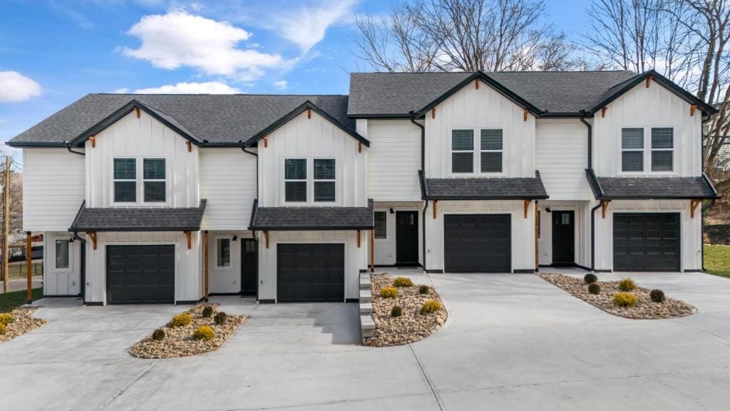 Photo - 112 Shipman Dr