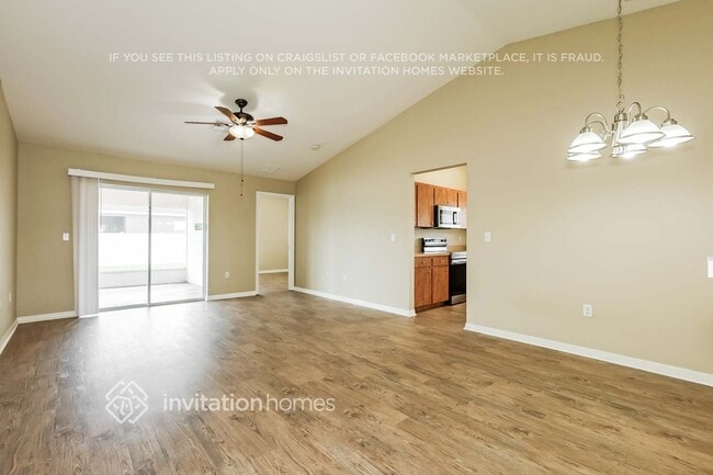 Building Photo - 8749 Pebblebrooke Way