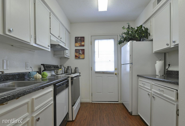 Building Photo - 3 br, 2 bath  - 535 W Nasa Rd 1 # 4699