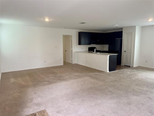 Building Photo - 510 Sunray Dr