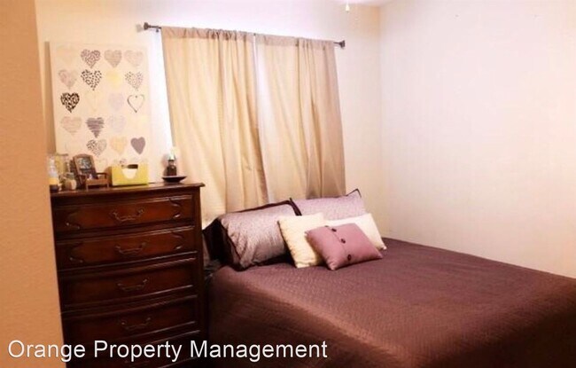 Foto del edificio - 3 br, 2 bath House - 11003 S 17th St
