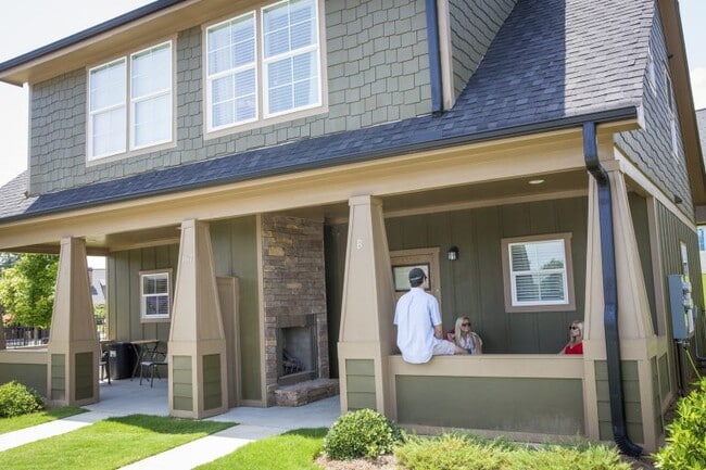 Building Photo - 100 Fox Hollow Trl