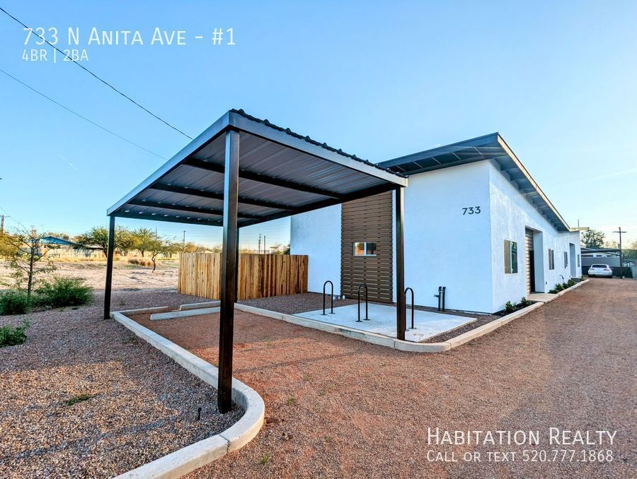 Primary Photo - 733 N Anita Ave