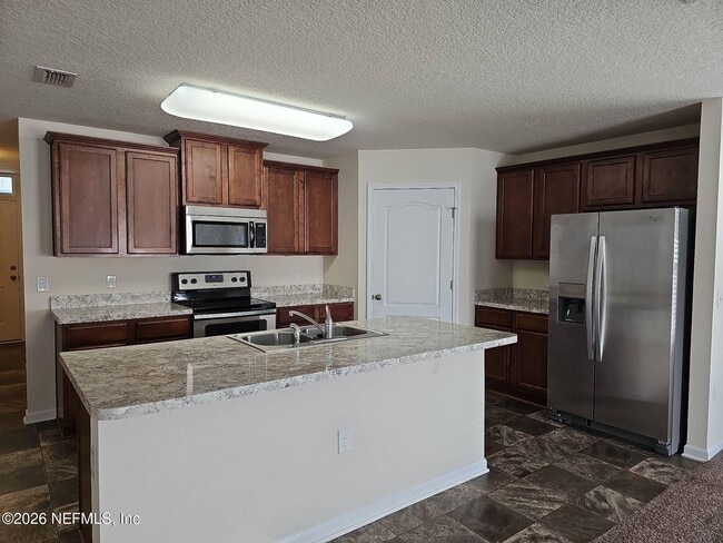 Building Photo - 95111 Timberlake Dr