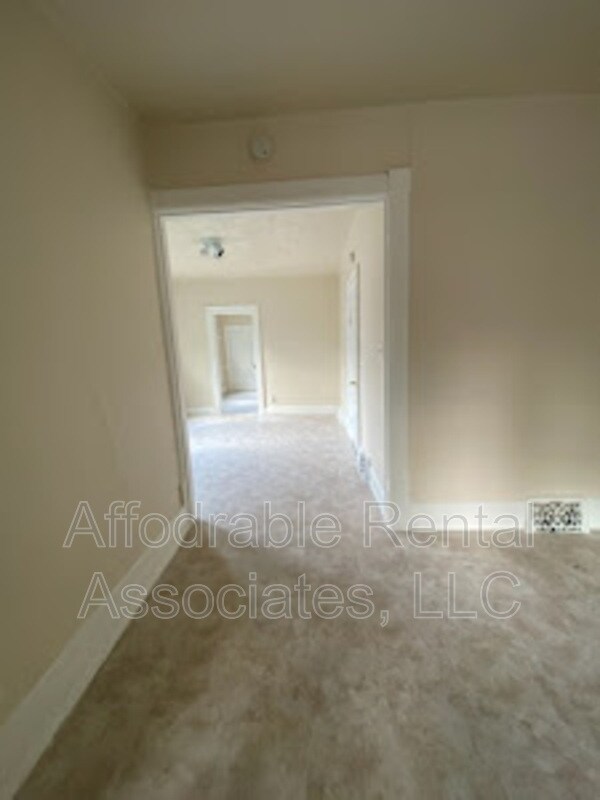 1211 S 14th St, Milwaukee, WI 53204 Condo for Rent in Milwaukee, WI