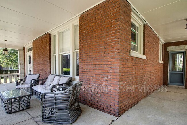 Foto del edificio - 1234 Vinton Ave