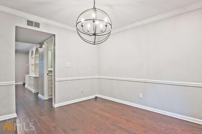 Foto del edificio - 34 Glenald Way NW