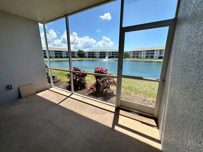 Foto del edificio - 7818 Great Heron Way