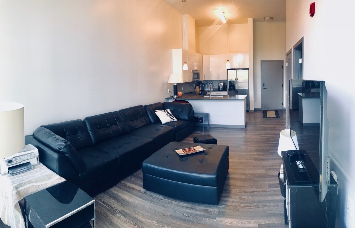 Living room - 6118 Penn Ave