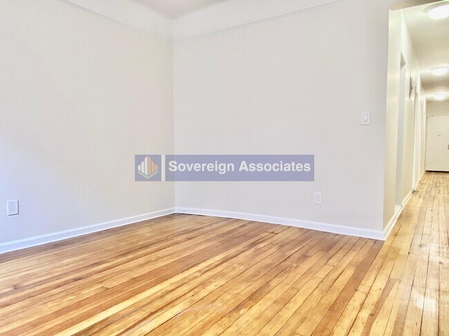 Foto del edificio - 109 W 105th St