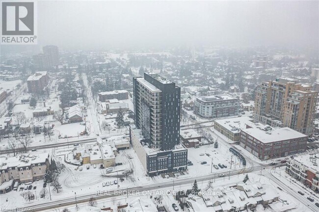 Building Photo - 181 King St S