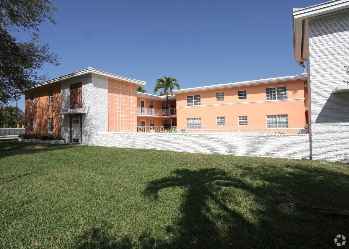 Building Photo - Gables Walk Apartments