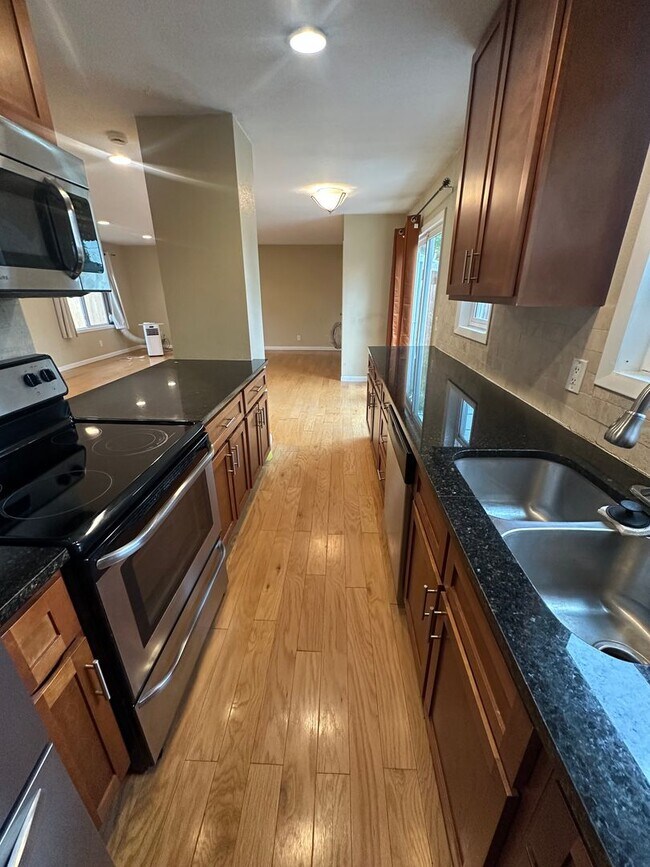 Foto del edificio - Great Location! Charming Ranch in University Hills- Large Lot!