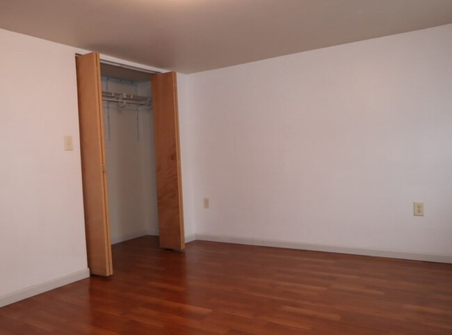 Foto del edificio - 429 N Keystone Ave