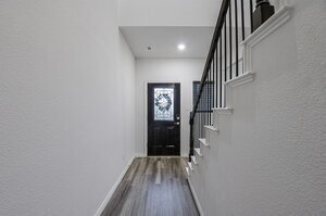 Foto del edificio - $750 Off First Month’s Rent with 18-Month ...