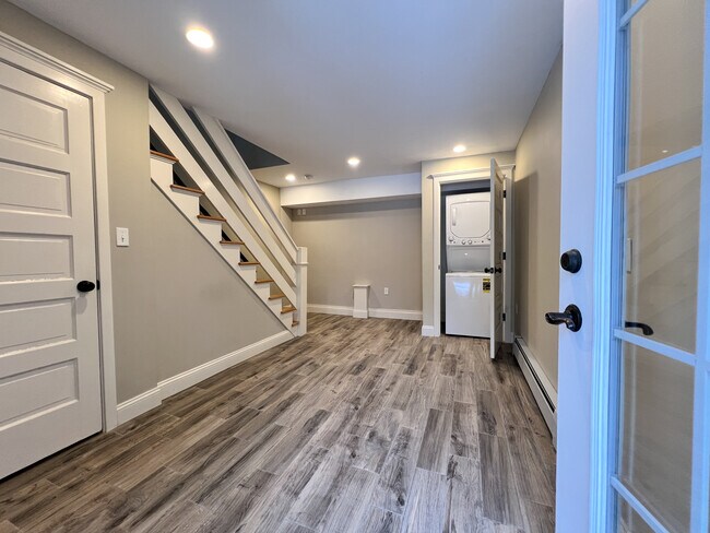 Foto del edificio - 133 Boston Post Rd