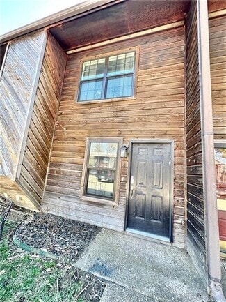 Building Photo - 1370 Oakland Ave