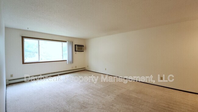 Foto del edificio - 3024-9 1/2 9 1/2 St N