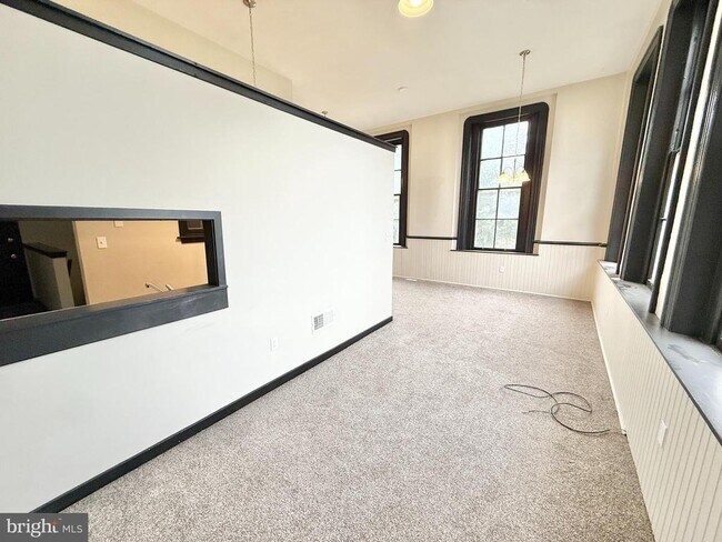 Foto del edificio - 745 Manor St