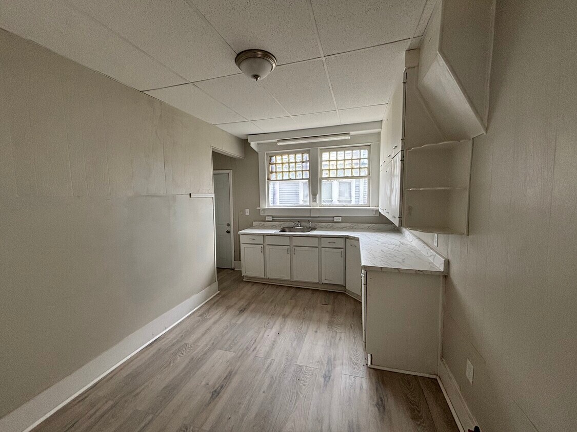 Foto del edificio - 14 E 6th Ave