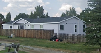 Building Photo - 951 Bonneville St