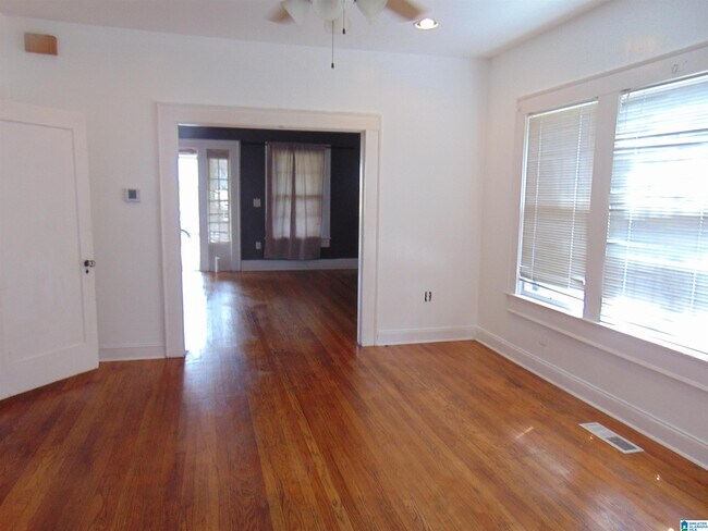 Foto del edificio - 2820 20th Street Ensley