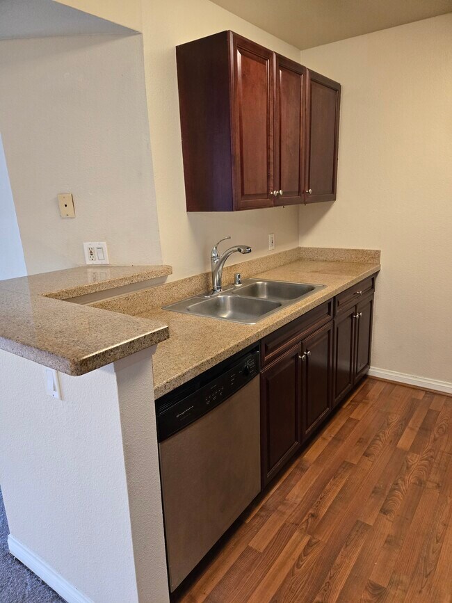 Foto del edificio - 5520 Owensmouth Ave
