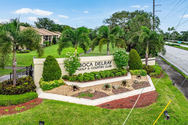 Foto del edificio - 5087 Oakhill Ln