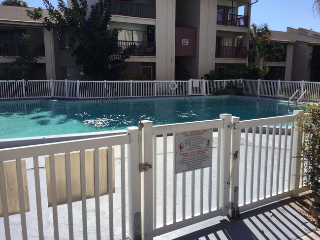 Pool - 8610 Huron Ct